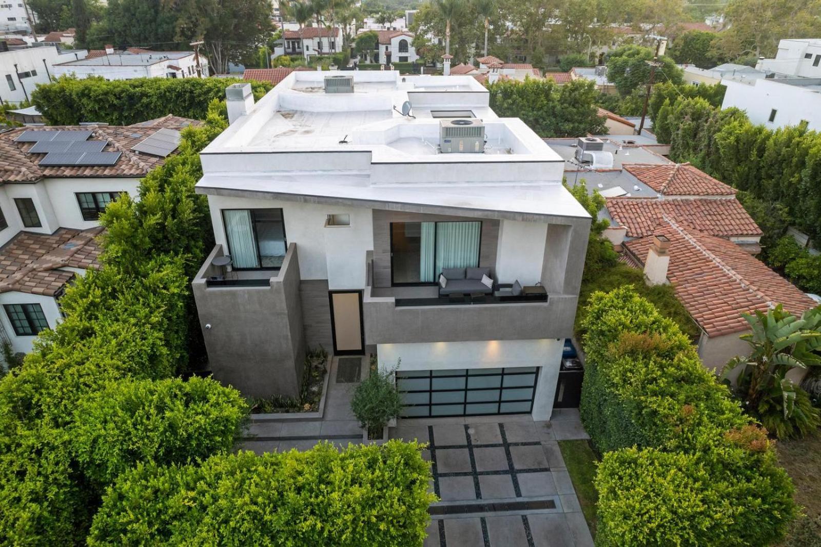 Orlando Estate Villa - Los Angeles — Photos 1